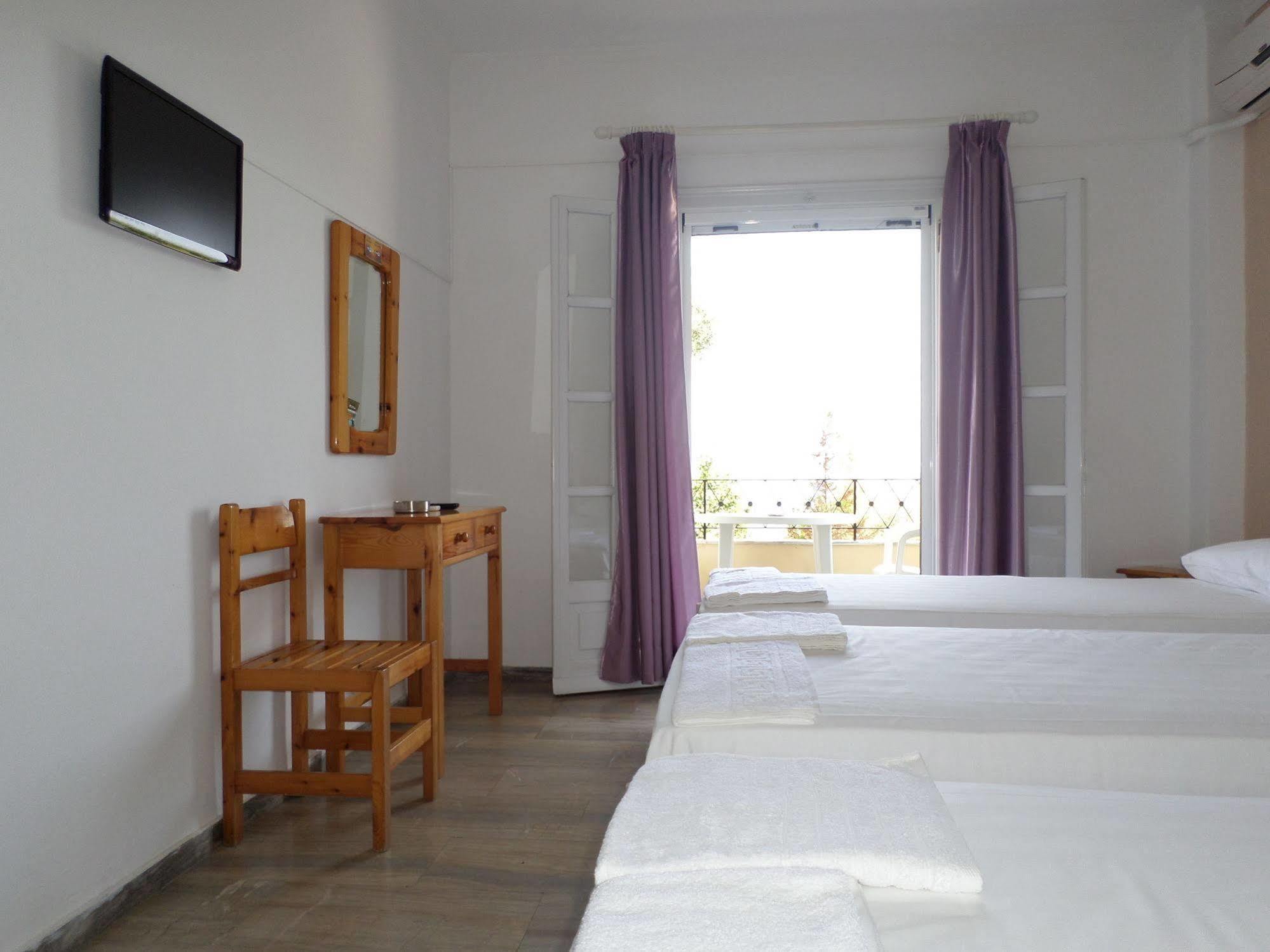 Rising Sun Apartments & Studios Benitses  Zewnętrze zdjęcie