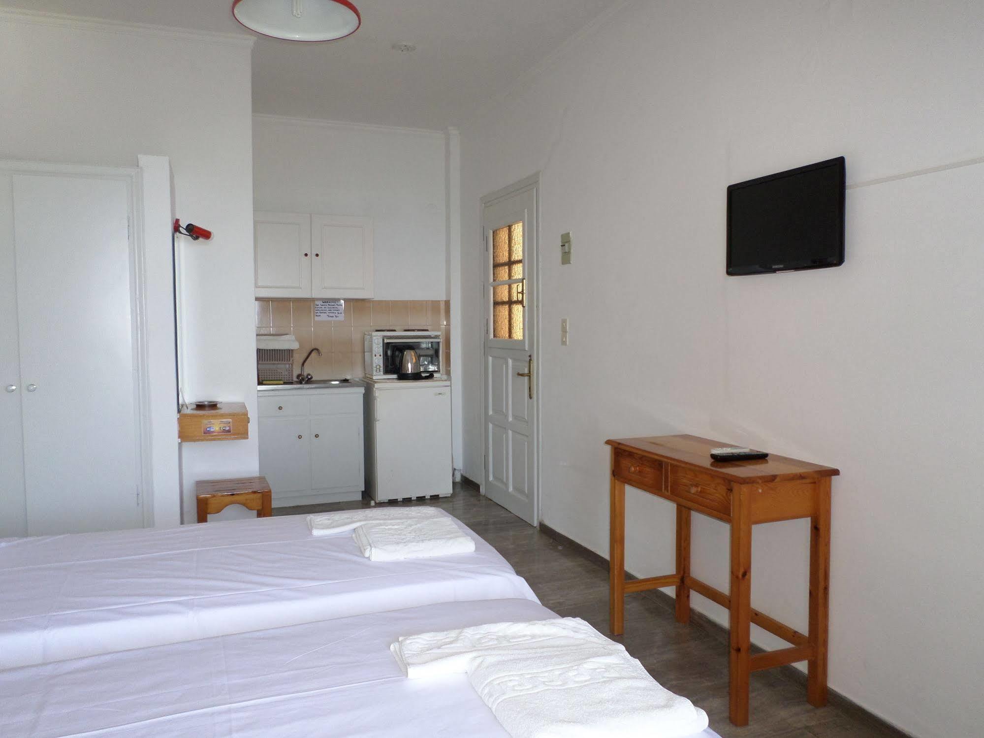 Rising Sun Apartments & Studios Benitses  Zewnętrze zdjęcie