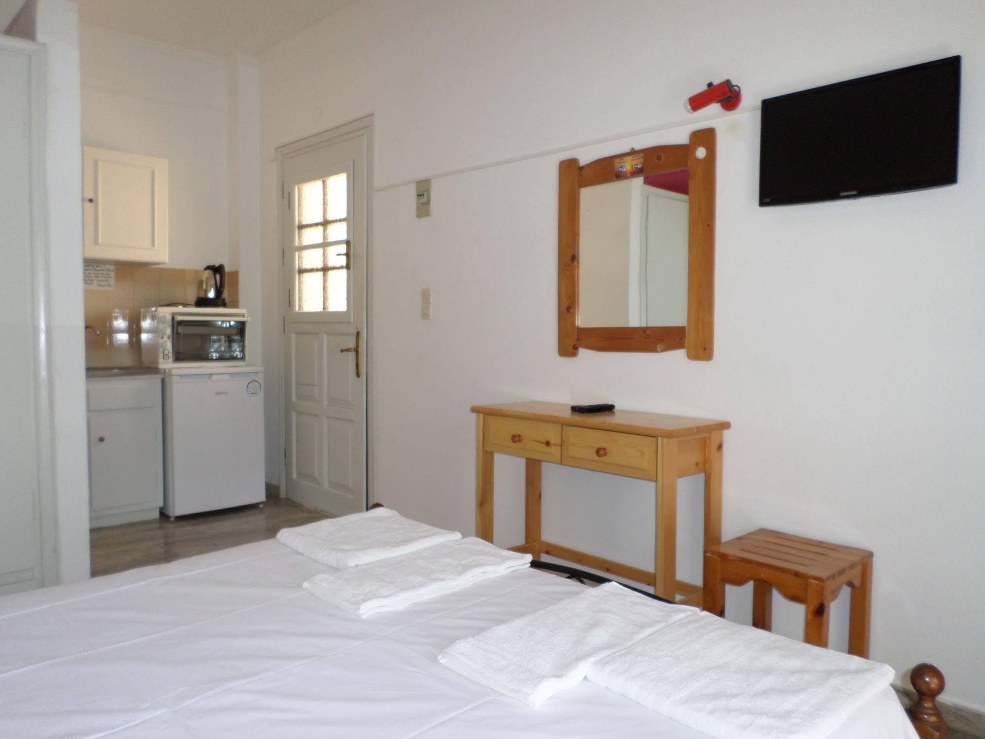 Rising Sun Apartments & Studios Benitses  Zewnętrze zdjęcie